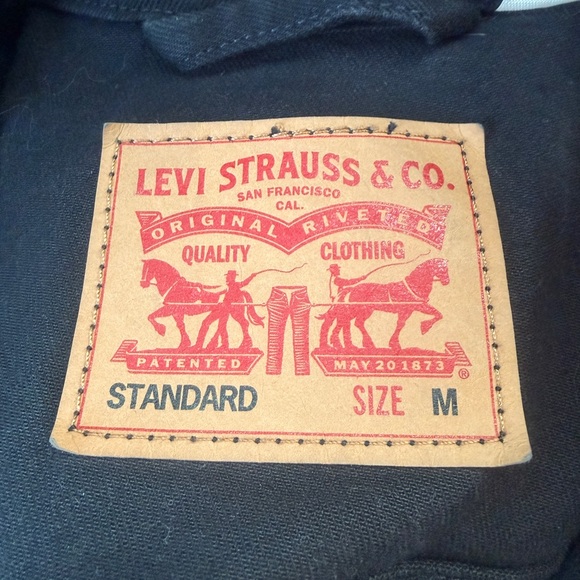 Levi’s Trucker Black Denim Stretch Standard Fit Jacket - Picture 5 of 6